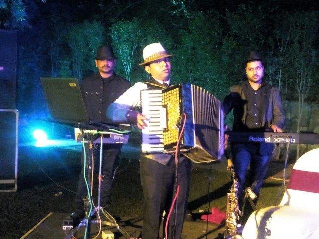 indian accordion player rajkot