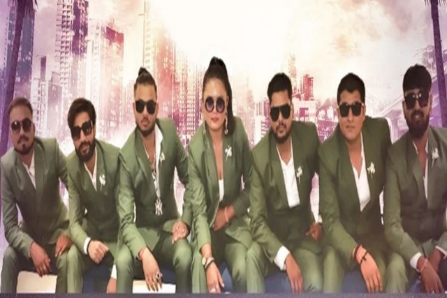 famous DJ based band rajkot