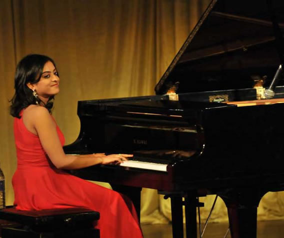 female piano player rajkot