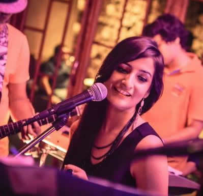 female singers rajkot